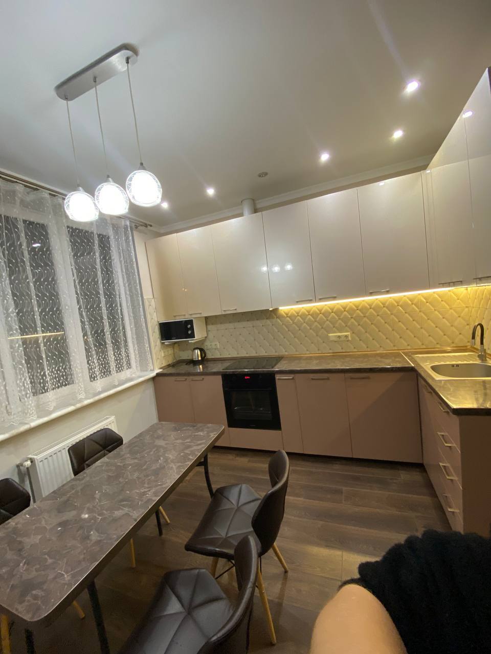 Аренда 2-комнатной квартиры 68 м², Костанди ул.