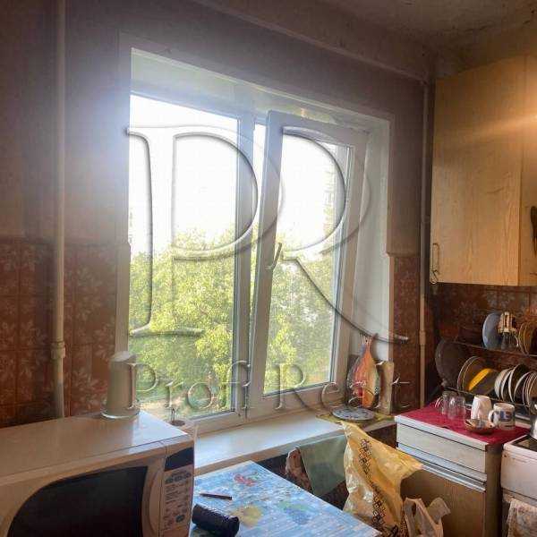 Продажа 3-комнатной квартиры 62 м², Оболонский просп., 12