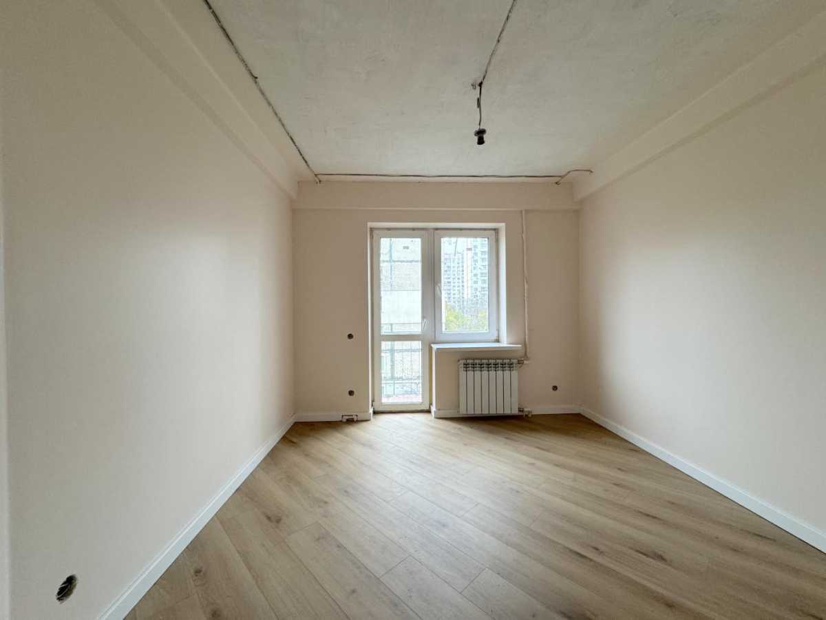 Продажа 2-комнатной квартиры 50 м², Оболонский просп., 10