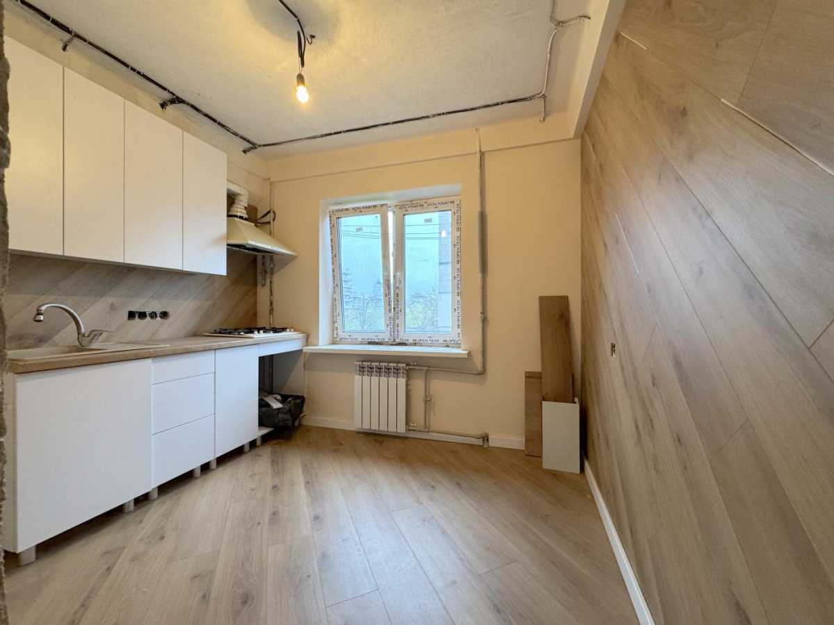 Продажа 2-комнатной квартиры 50 м², Оболонский просп., 10