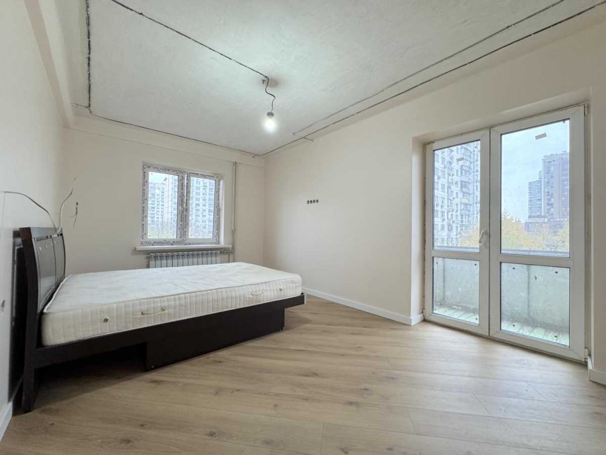 Продажа 2-комнатной квартиры 50 м², Оболонский просп., 10