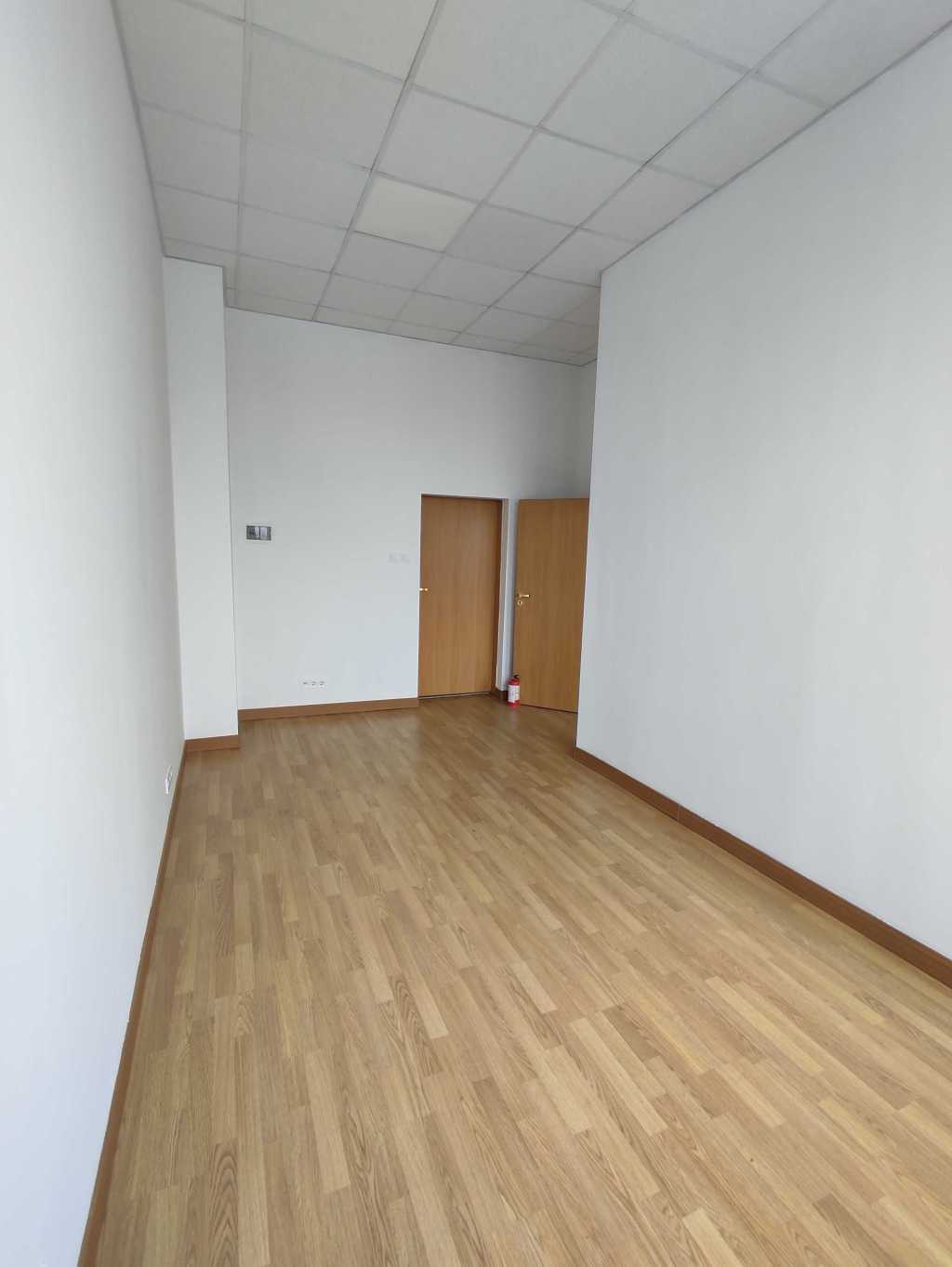 Аренда офиса 30 м², Евгения Сверстюка ул., 11Б