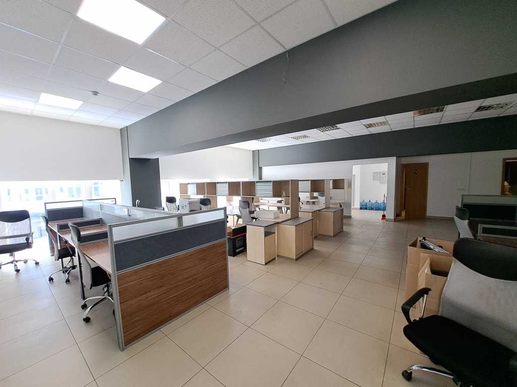 Аренда офиса 375 м², Евгения Сверстюка ул., 11