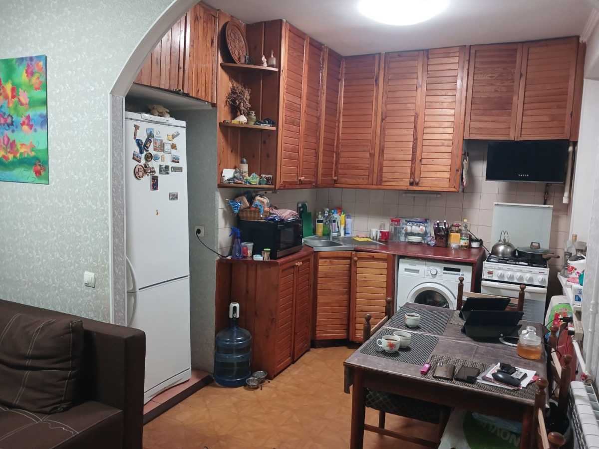 Продажа 2-комнатной квартиры 44 м², Соборности просп., 16