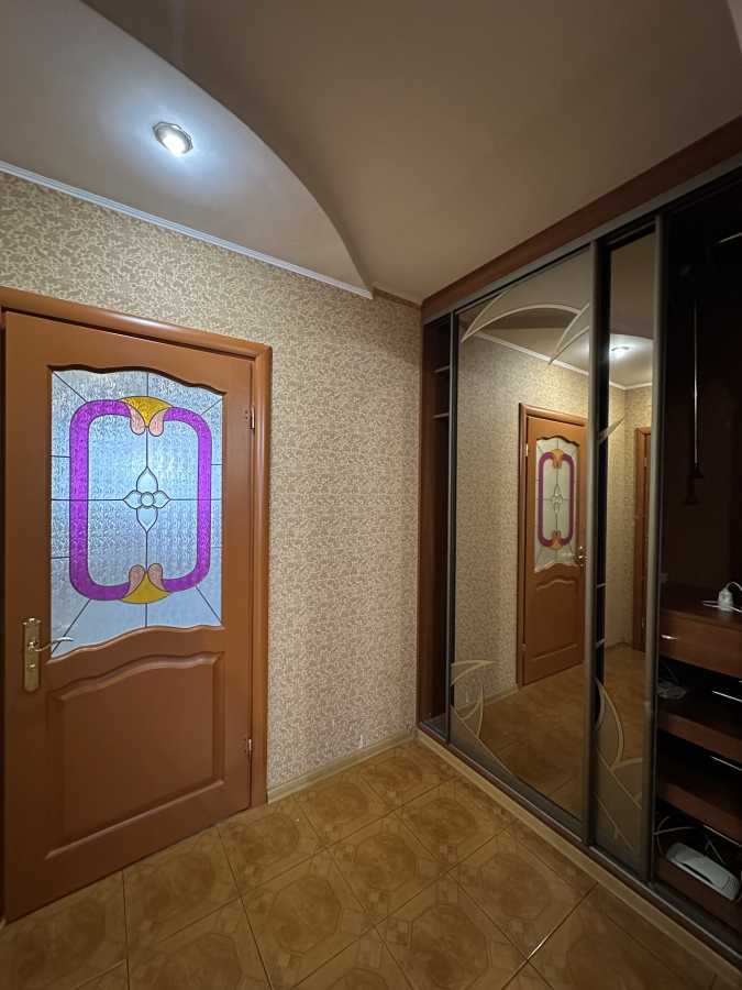 Продажа 3-комнатной квартиры 106 м², Анны Ахматовой ул., 43