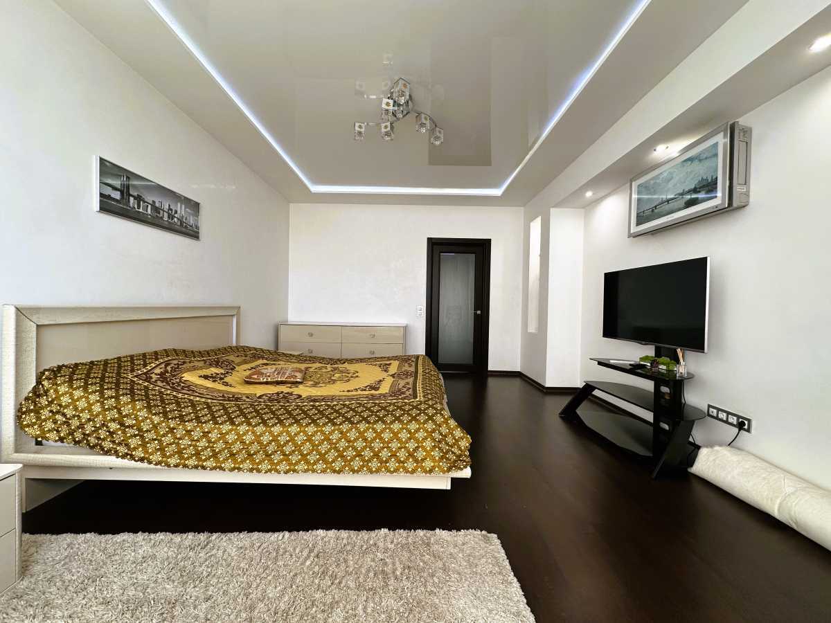 Аренда 2-комнатной квартиры 78 м², Авиаконструктора Игоря Сикорского ул., 1