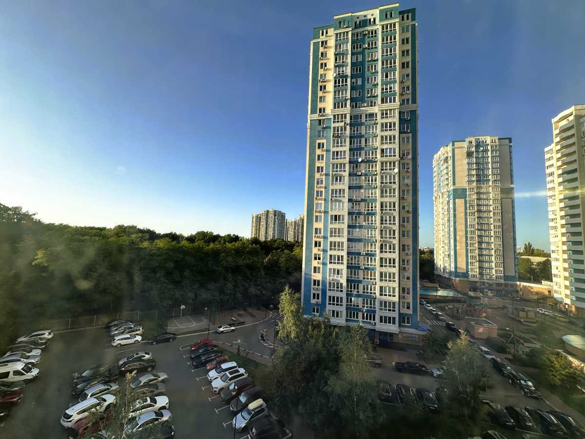 Аренда 2-комнатной квартиры 78 м², Авиаконструктора Игоря Сикорского ул., 1