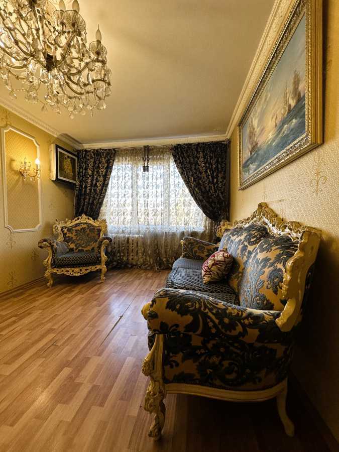 Продажа 3-комнатной квартиры 56 м², Миропольская ул., 3