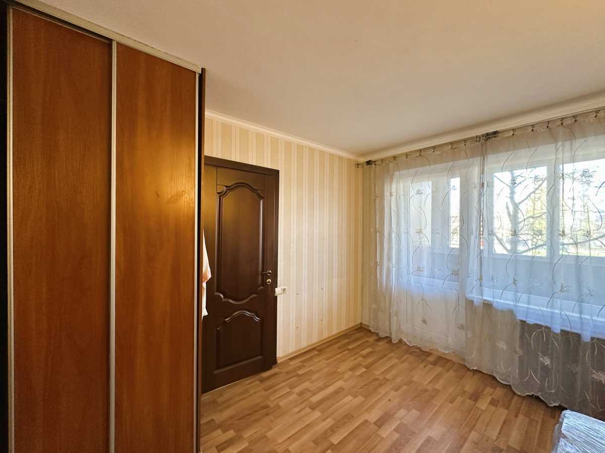 Продажа 3-комнатной квартиры 56 м², Миропольская ул., 3