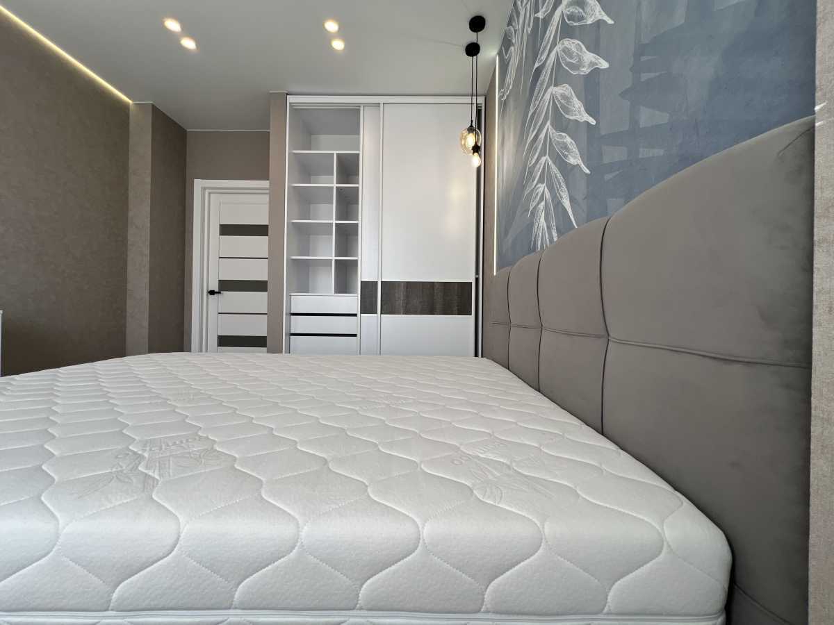 Продажа 2-комнатной квартиры 49 м², Университетская ул.