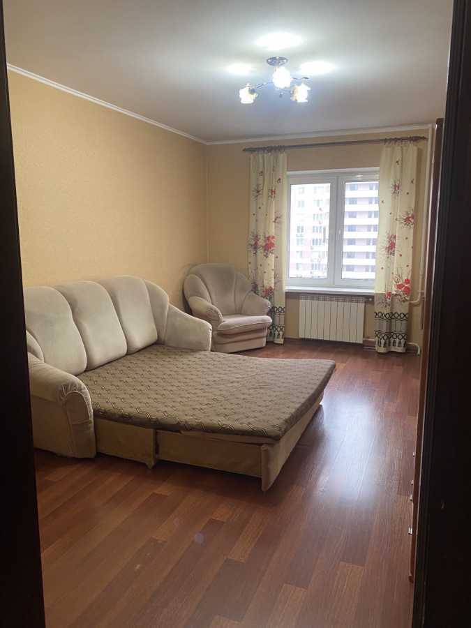 Аренда 3-комнатной квартиры 98 м², Елены Пчилки ул., 2Б