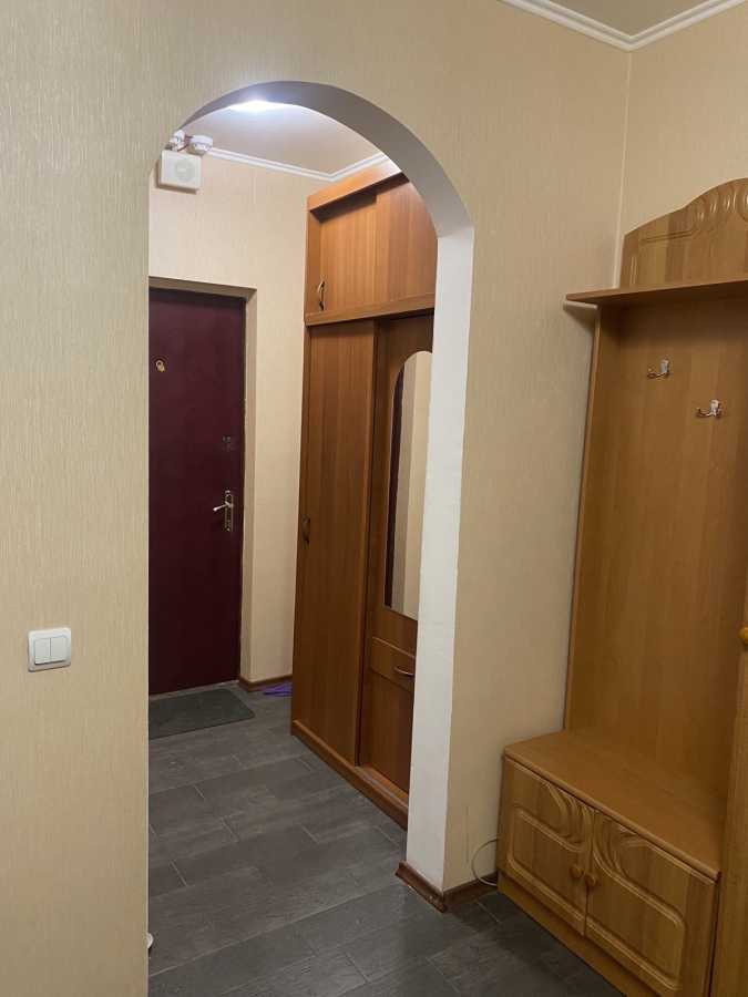 Аренда 3-комнатной квартиры 98 м², Елены Пчилки ул., 2Б