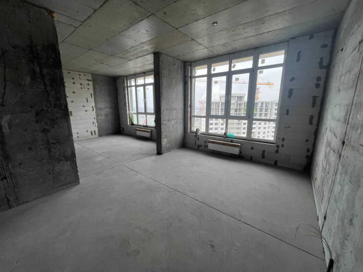 Продажа 3-комнатной квартиры 100 м², Михаила Максимовича ул., 32А