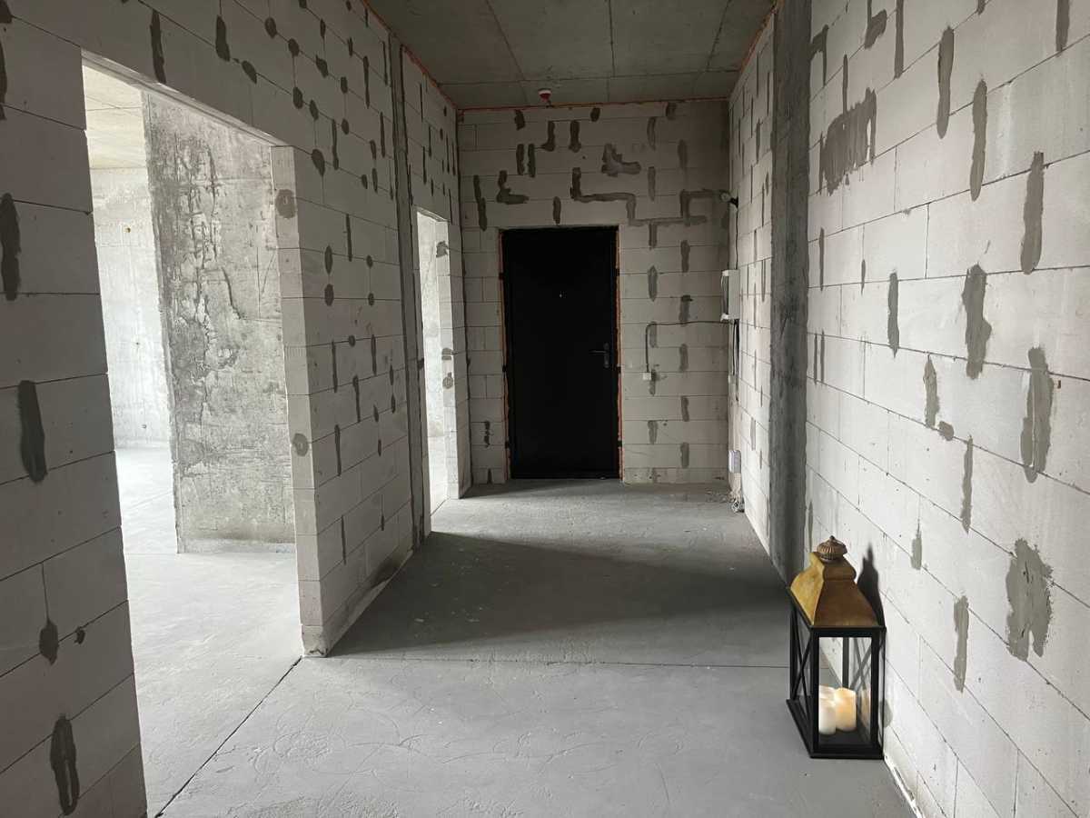 Продажа 3-комнатной квартиры 100 м², Михаила Максимовича ул., 32А