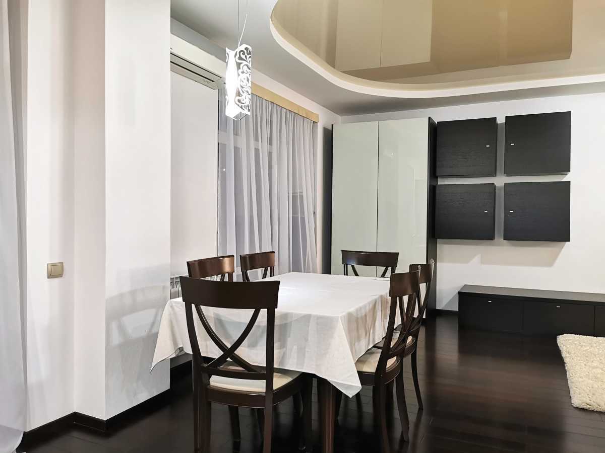 Аренда 2-комнатной квартиры 84 м², Дашавская ул., 25