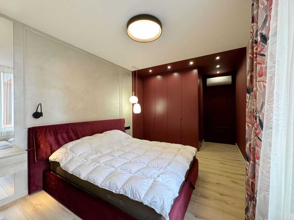 Продажа 3-комнатной квартиры 84 м², Днепровская наб., 18А