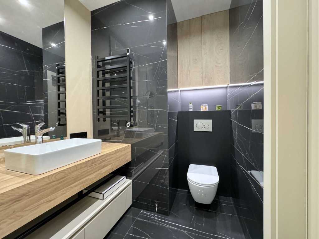 Продажа 3-комнатной квартиры 84 м², Днепровская наб., 18А