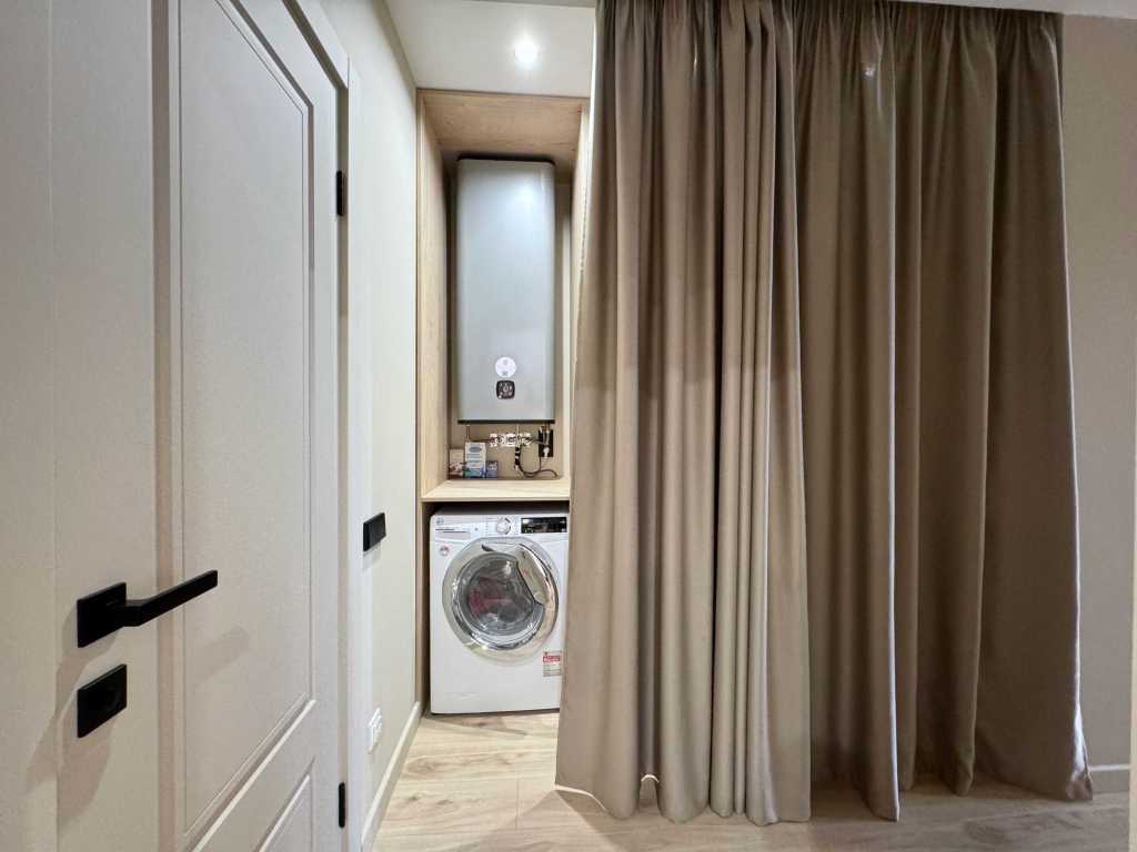 Продажа 3-комнатной квартиры 84 м², Днепровская наб., 18А