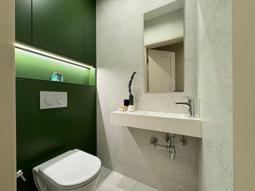 Продажа 3-комнатной квартиры 84 м², Днепровская наб., 18А