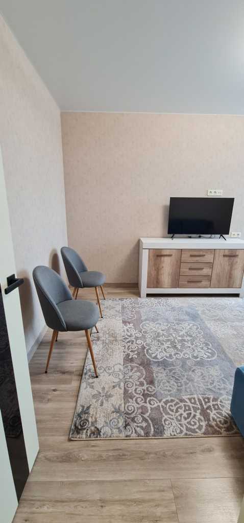 Аренда 3-комнатной квартиры 65 м², Александра Олеся ул., 5а