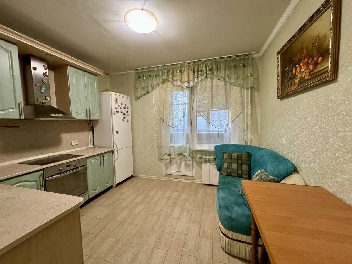 Аренда 1-комнатной квартиры 43 м², Милославская ул., 47