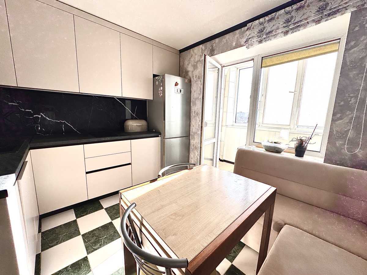 Продажа 1-комнатной квартиры 37.7 м², Оболонский просп., 40