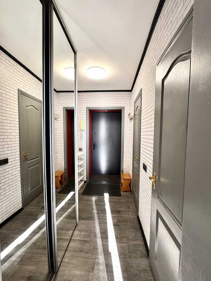 Продажа 1-комнатной квартиры 37.7 м², Оболонский просп., 40