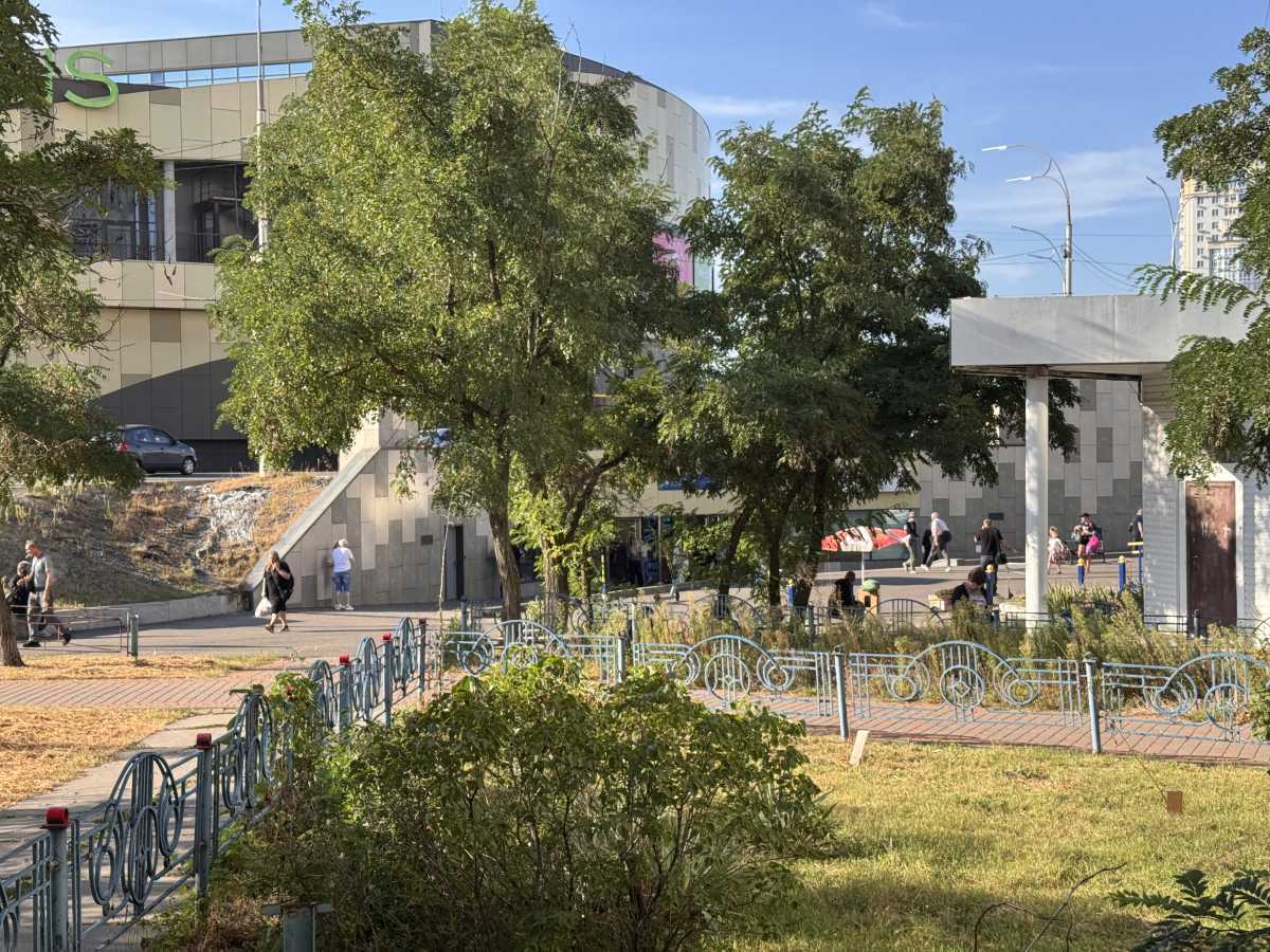 Продажа 1-комнатной квартиры 37.7 м², Оболонский просп., 40