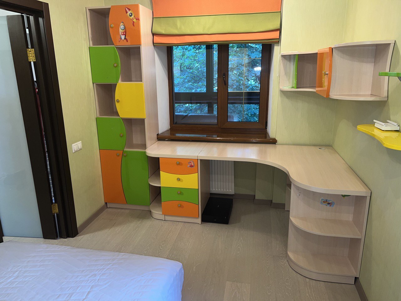 Аренда 4-комнатной квартиры 95 м², Староказацкая ул.