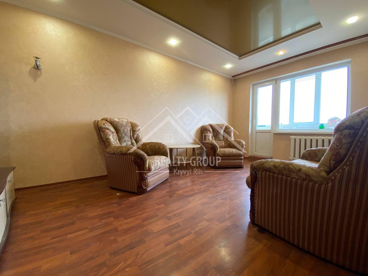 Продажа 2-комнатной квартиры 47.9 м², Солнечный мркн. ул.