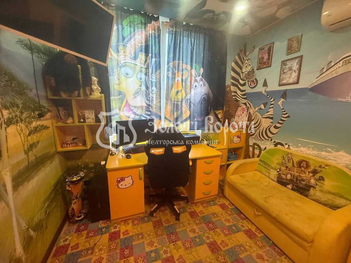 Продажа 2-комнатной квартиры 47.7 м², Радужная ул., 117/119