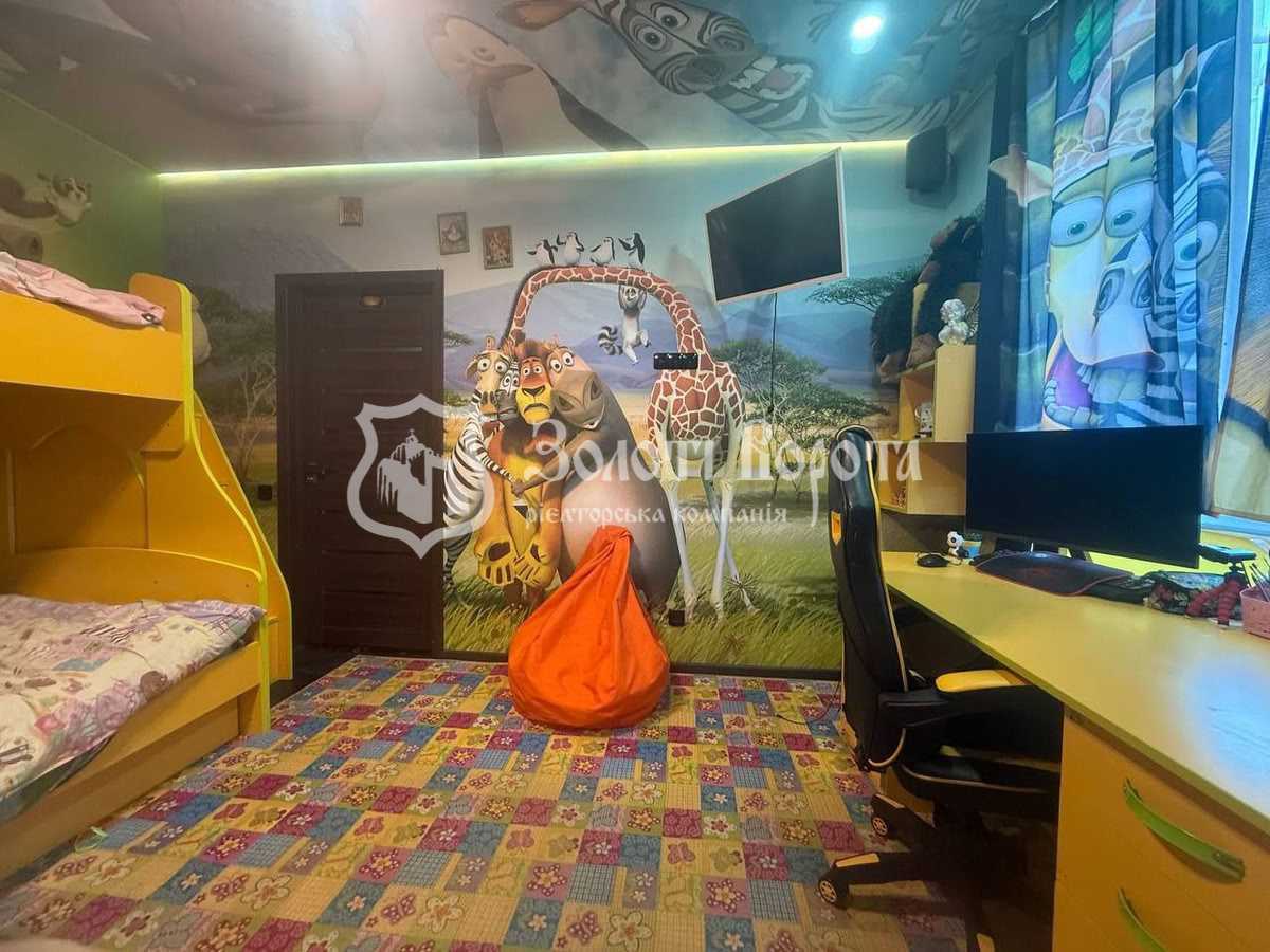 Продажа 2-комнатной квартиры 47.7 м², Радужная ул., 117/119