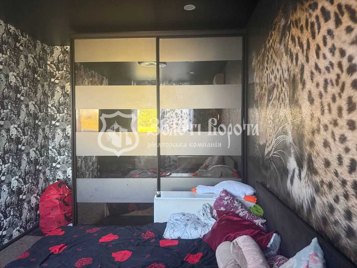 Продажа 2-комнатной квартиры 47.7 м², Радужная ул., 117/119