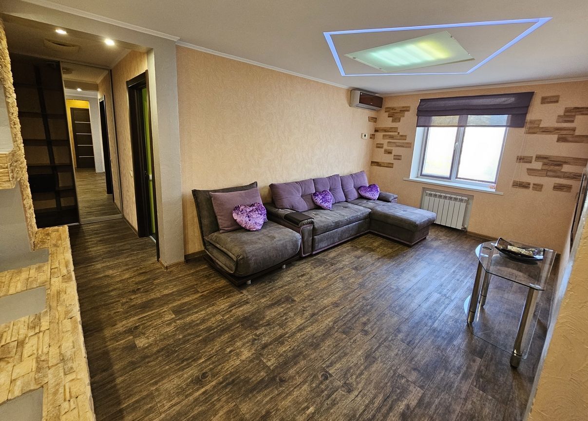 Продажа 3-комнатной квартиры 72 м², Березинская ул., 36