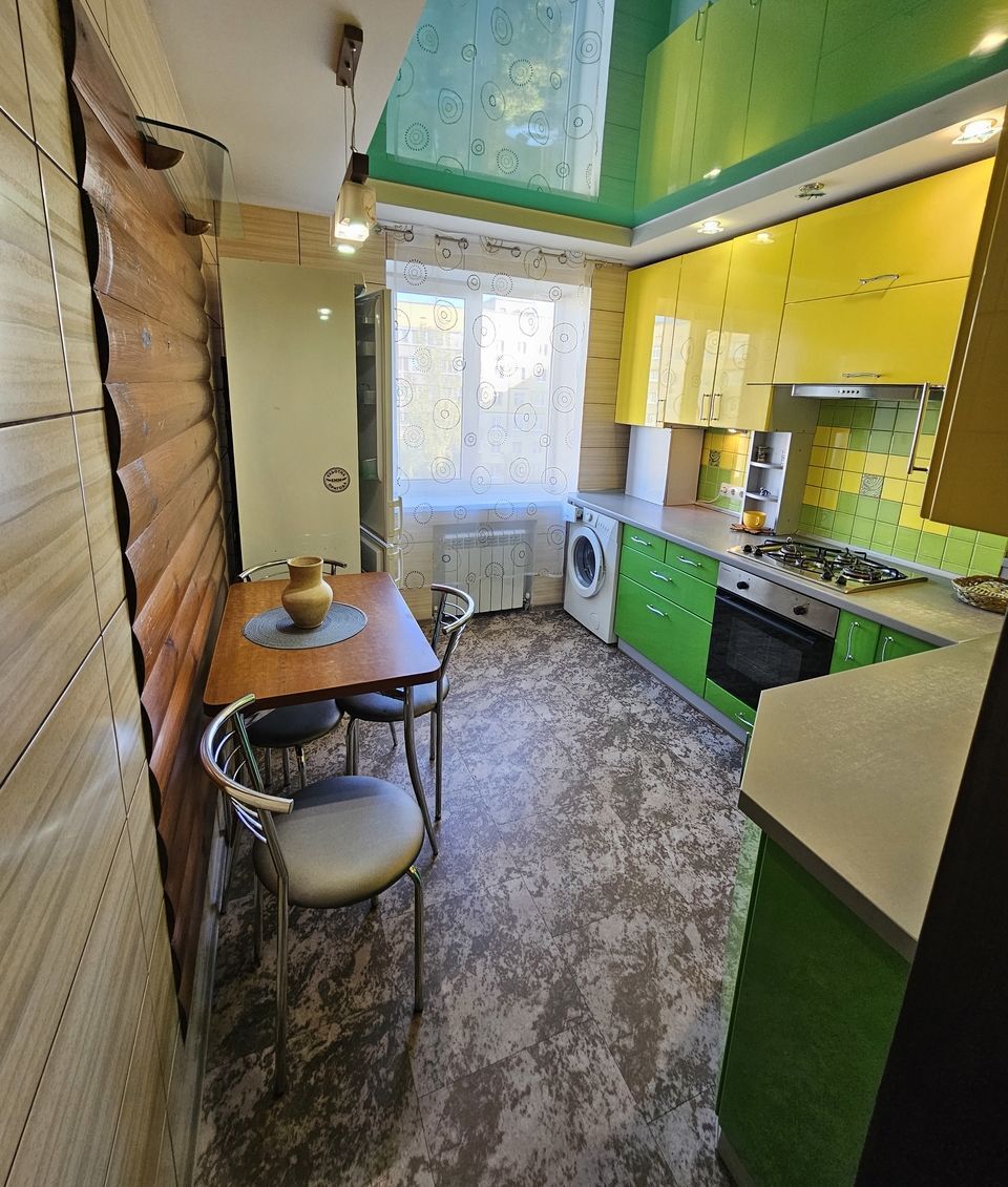 Продажа 3-комнатной квартиры 72 м², Березинская ул., 36