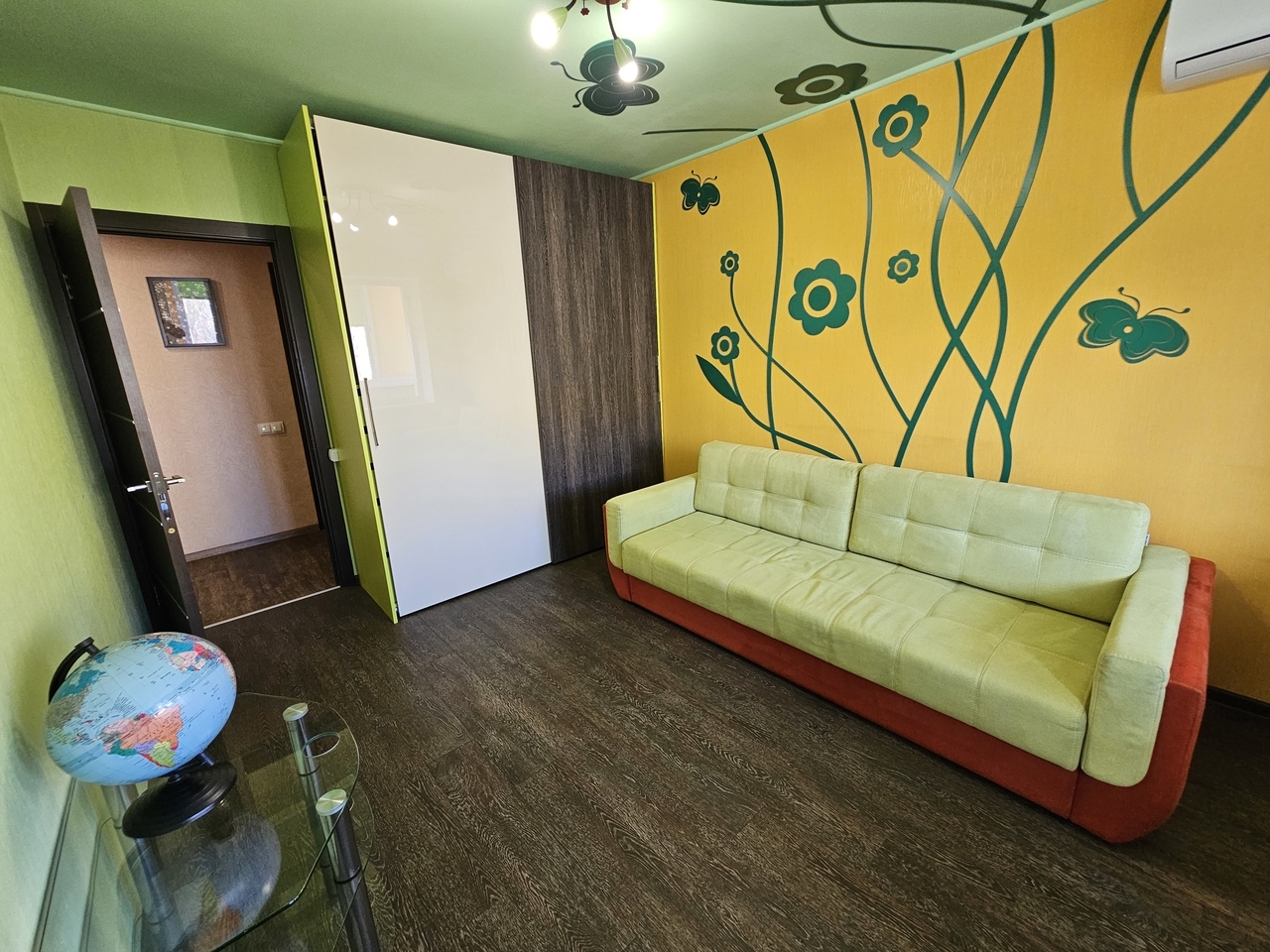 Продажа 3-комнатной квартиры 72 м², Березинская ул., 36