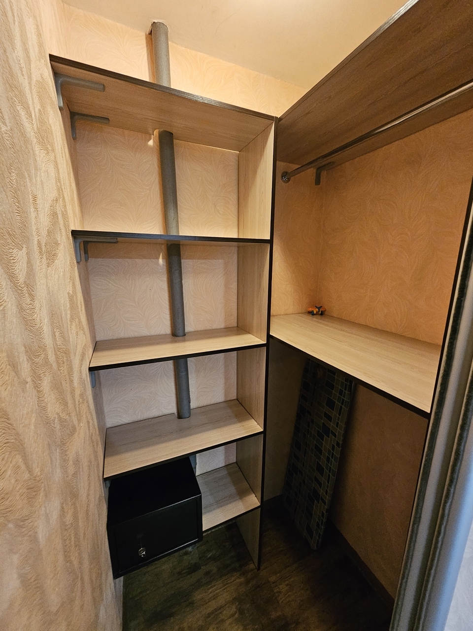 Продажа 3-комнатной квартиры 72 м², Березинская ул., 36