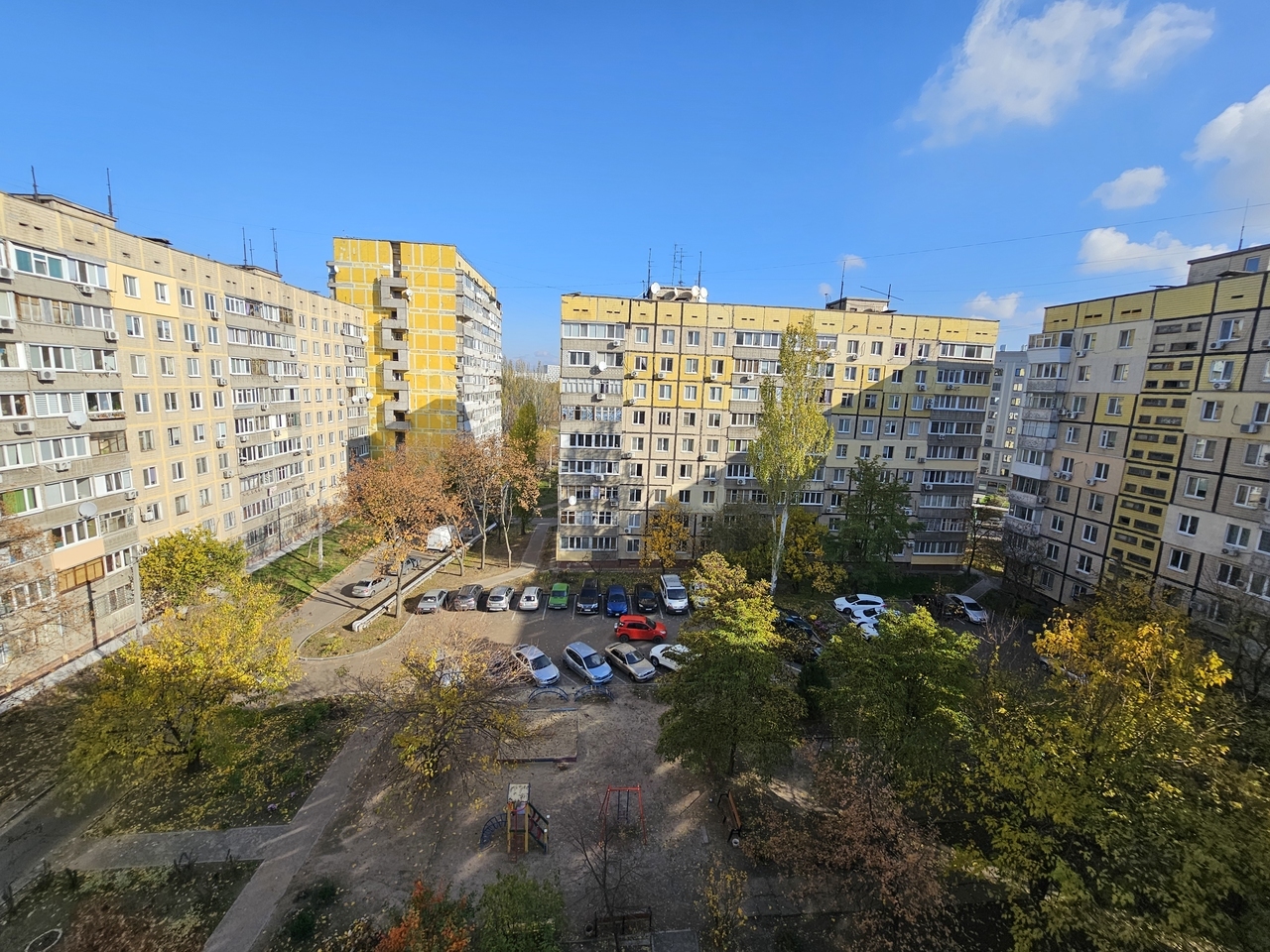 Продажа 3-комнатной квартиры 72 м², Березинская ул., 36