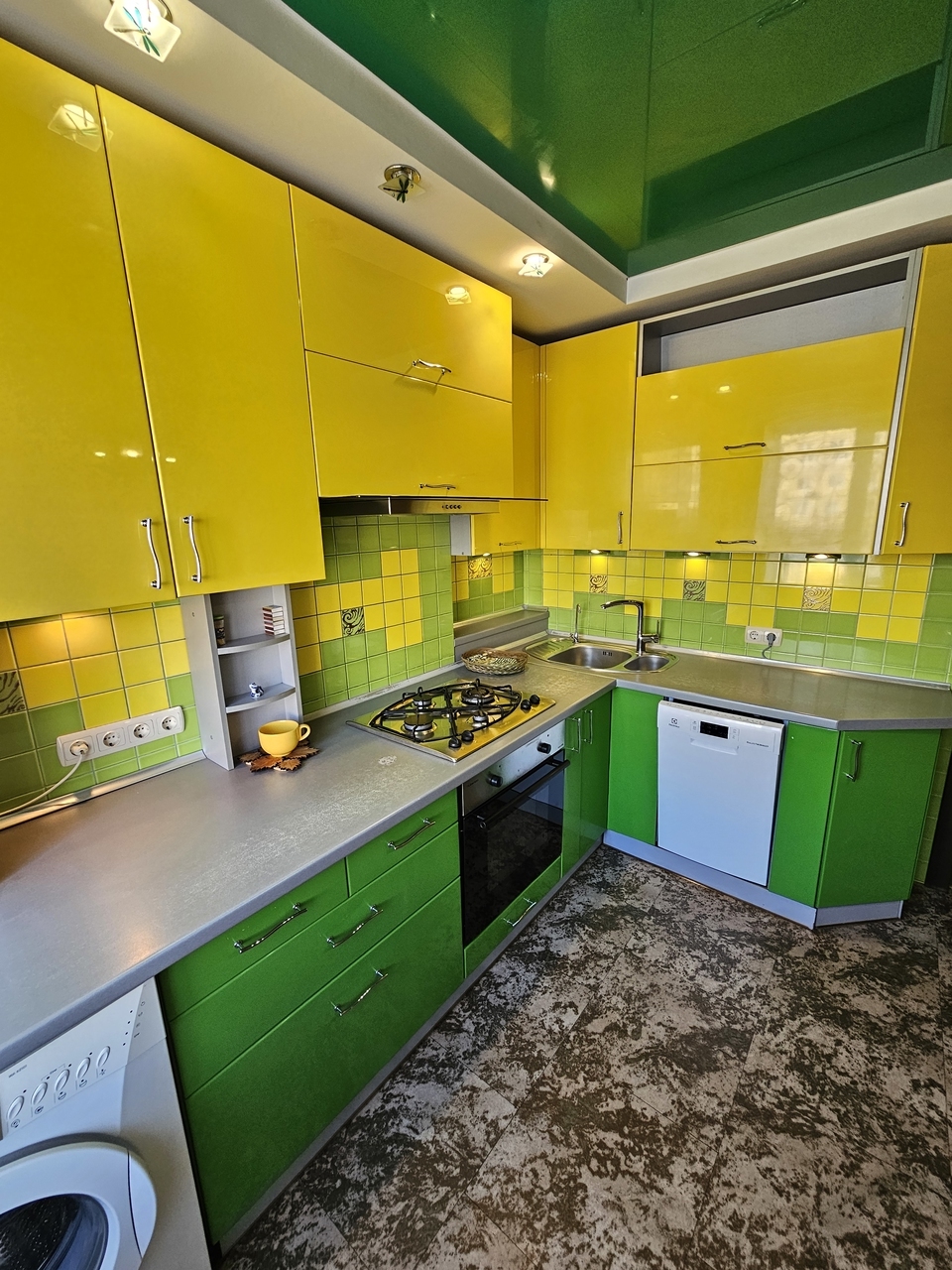 Продажа 3-комнатной квартиры 72 м², Березинская ул., 36