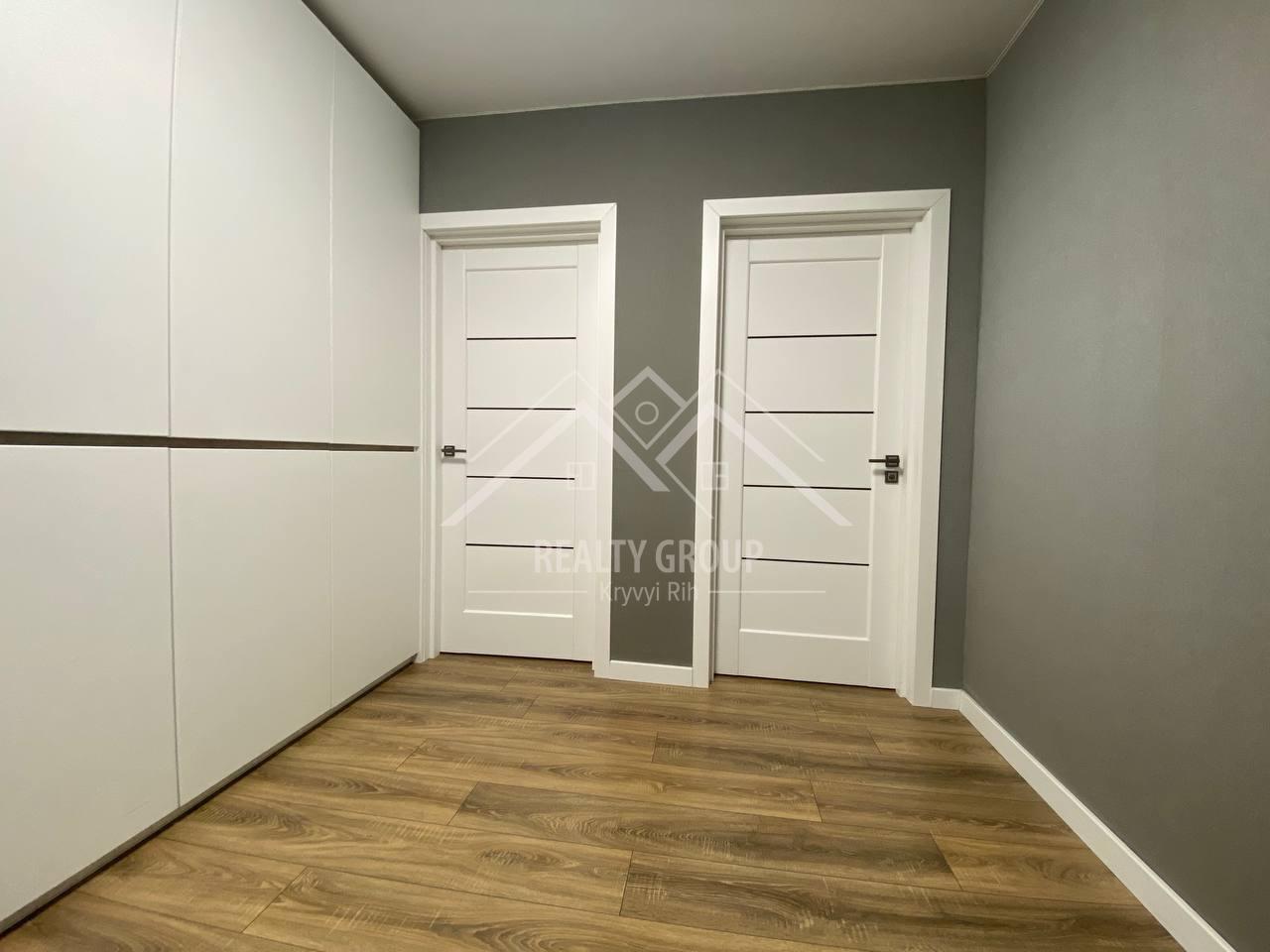 Продажа 3-комнатной квартиры 69.9 м², Лисового ул.