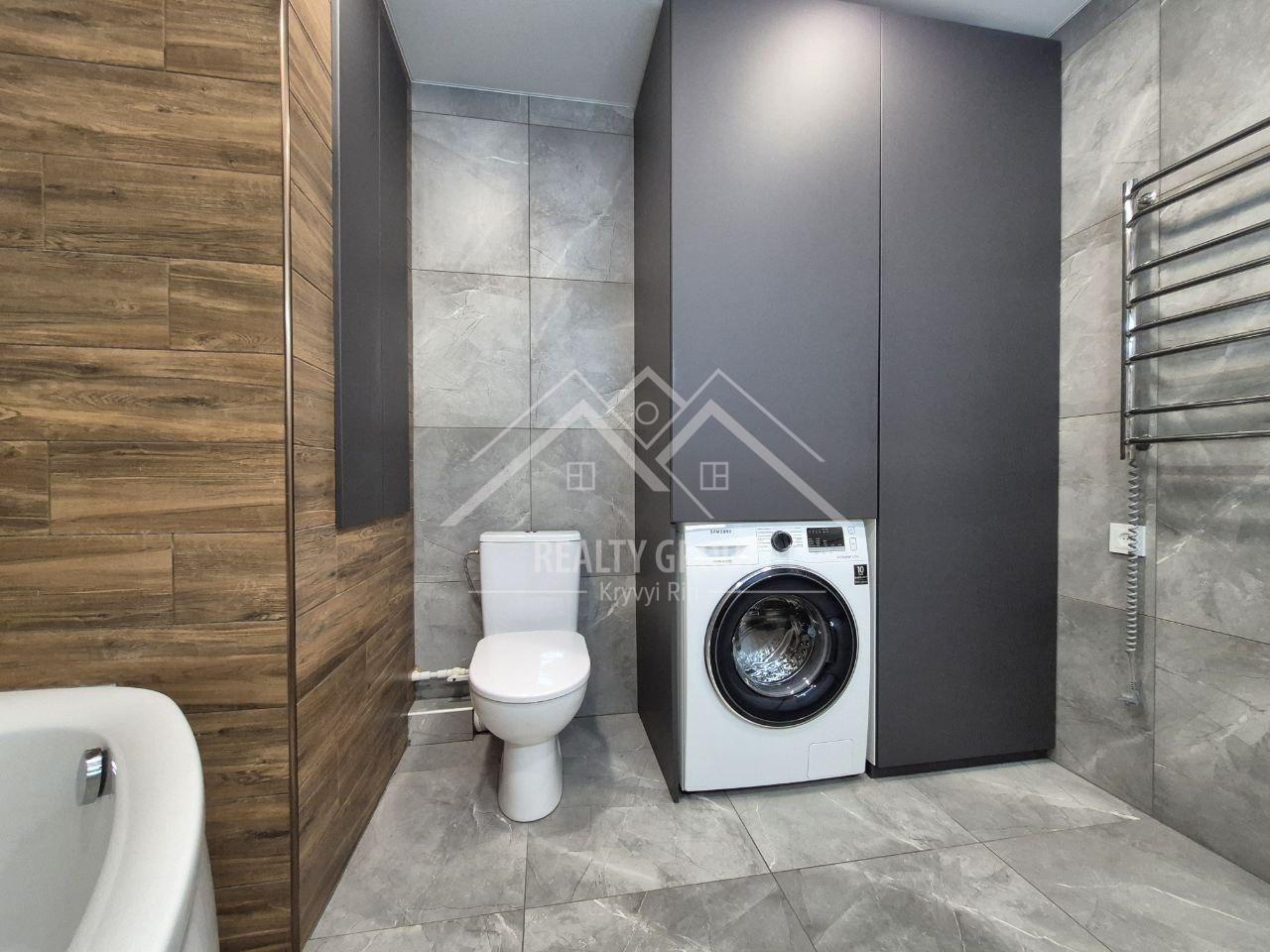 Продажа 3-комнатной квартиры 69.9 м², Лисового ул.