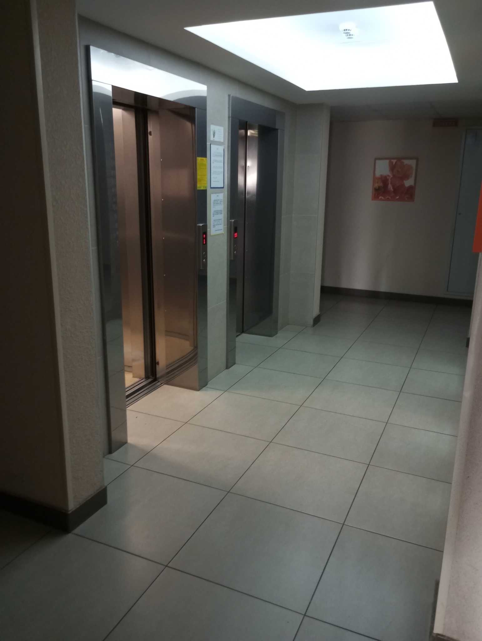 Продажа 2-комнатной квартиры 77 м², Елены Пчилки ул., 3В