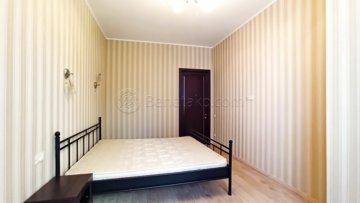 Продаж 3-кімнатної квартири 114 м², Французский бул., 22