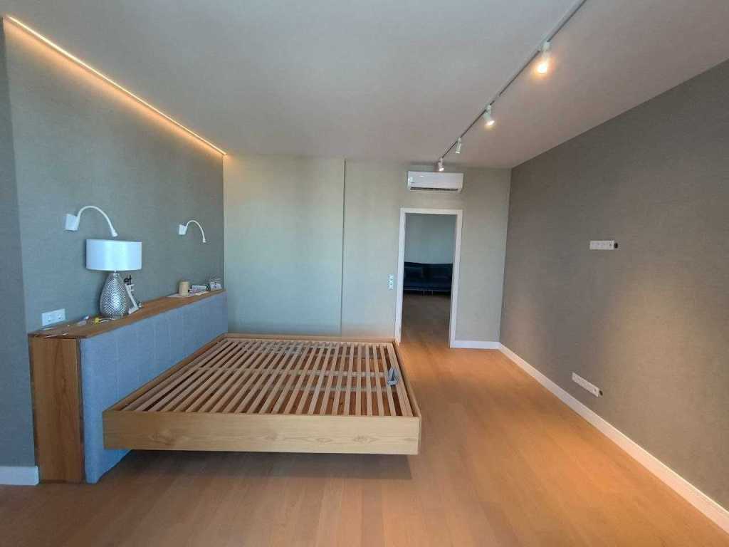 Продажа 4-комнатной квартиры 142 м², Ованеса Туманяна ул., 15А