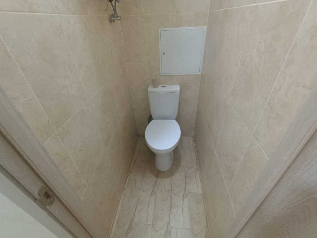 Продажа 2-комнатной квартиры 55.9 м², Квитневый пер., 10