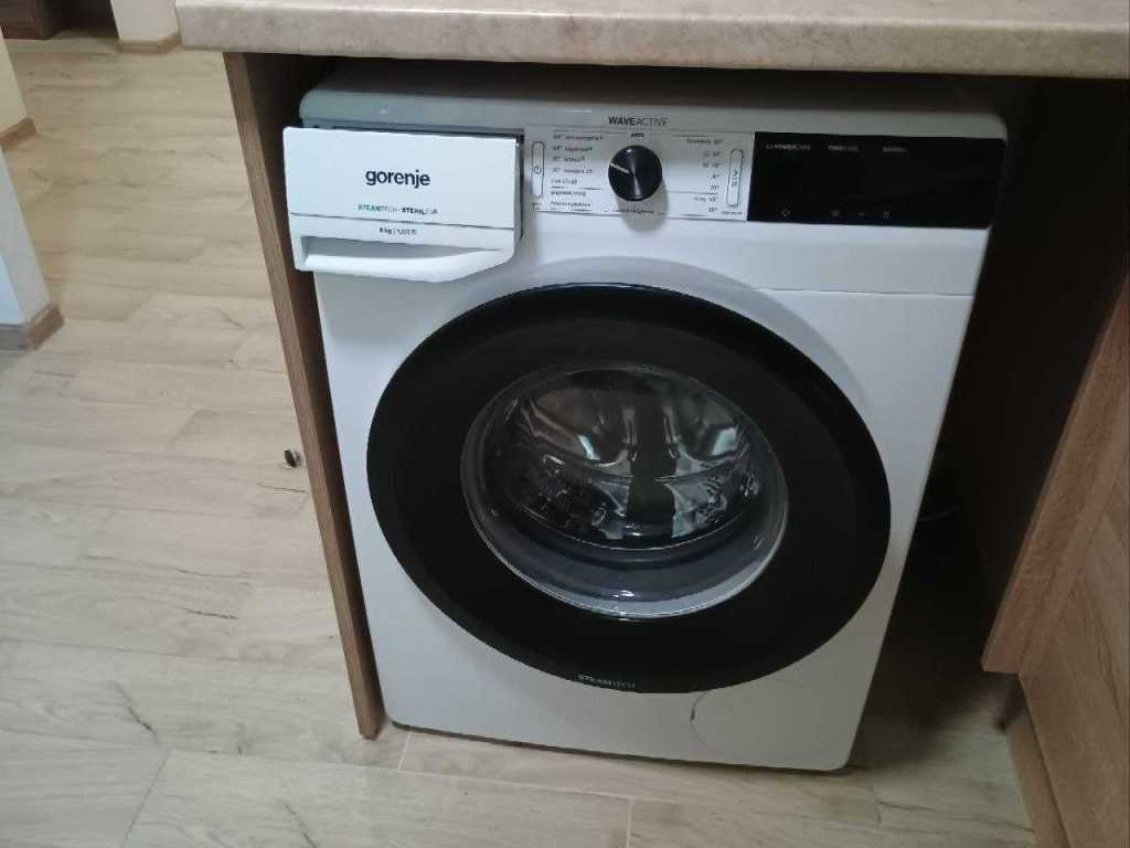 Продажа 2-комнатной квартиры 55.9 м², Квитневый пер., 10