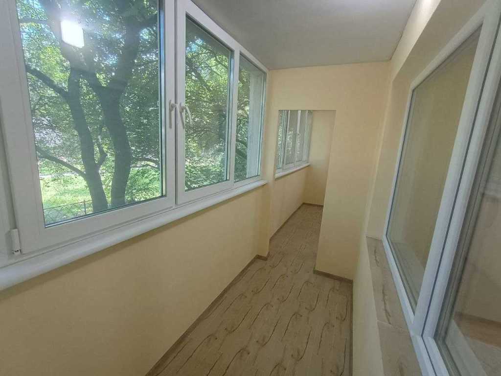 Продажа 2-комнатной квартиры 55.9 м², Квитневый пер., 10