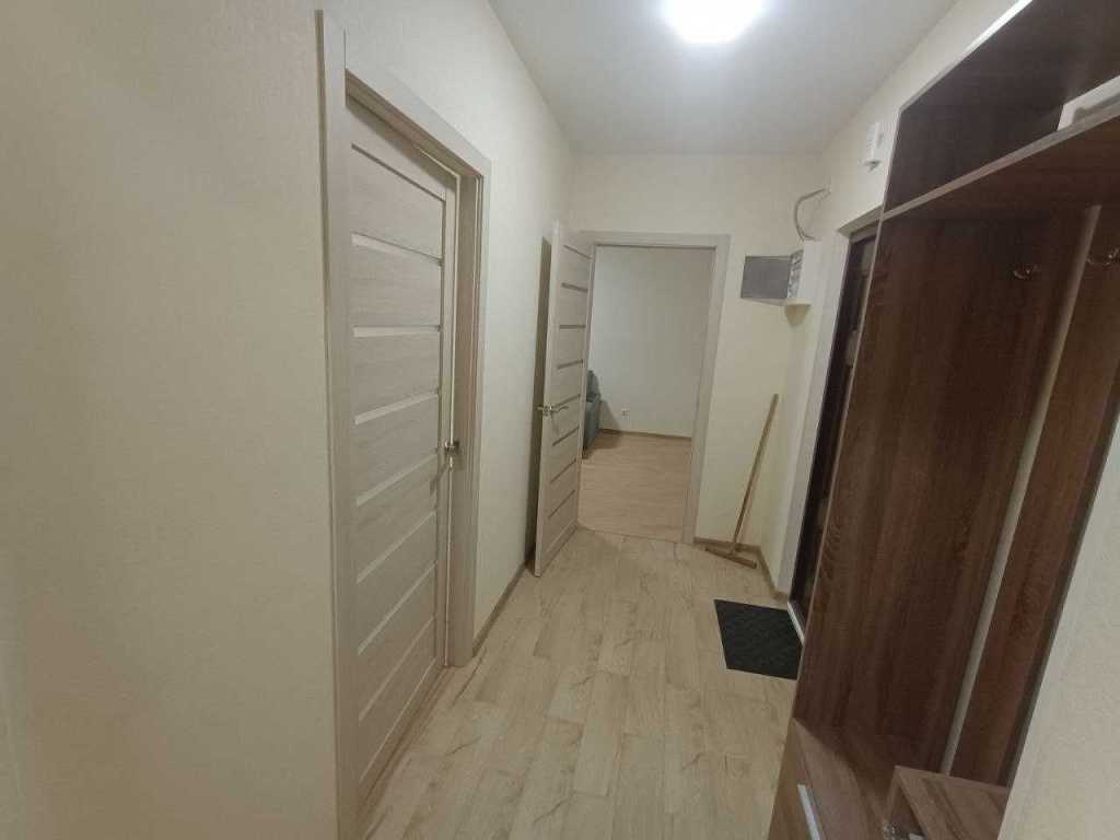 Продажа 2-комнатной квартиры 55.9 м², Квитневый пер., 10