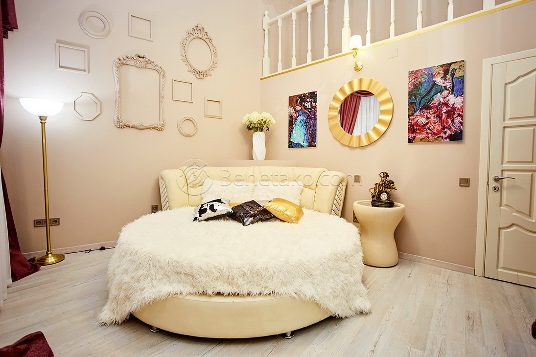 Аренда 5-комнатной квартиры 100 м², Греческая пл., 1