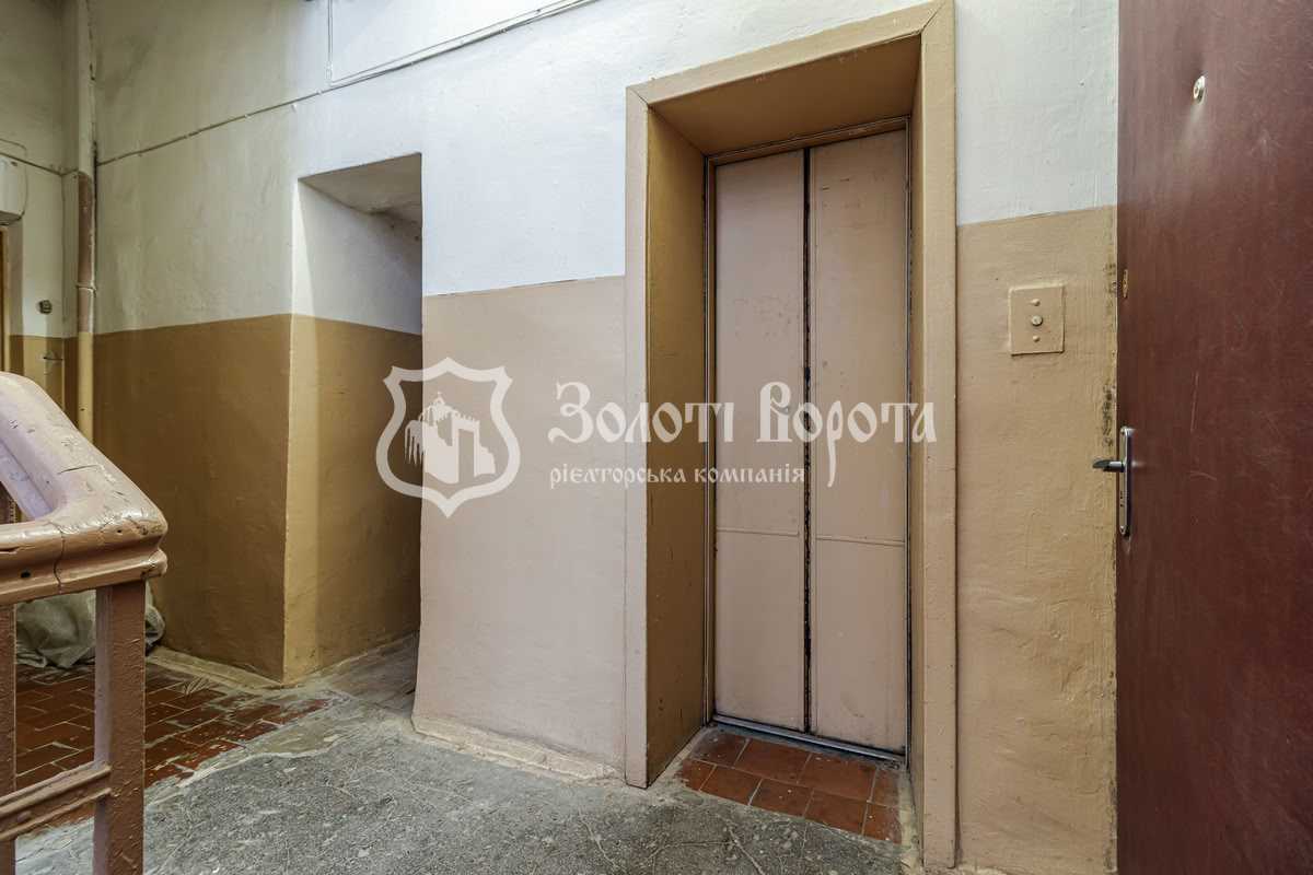 Продажа 1-комнатной квартиры 30.2 м², Саксаганского ул., 129В